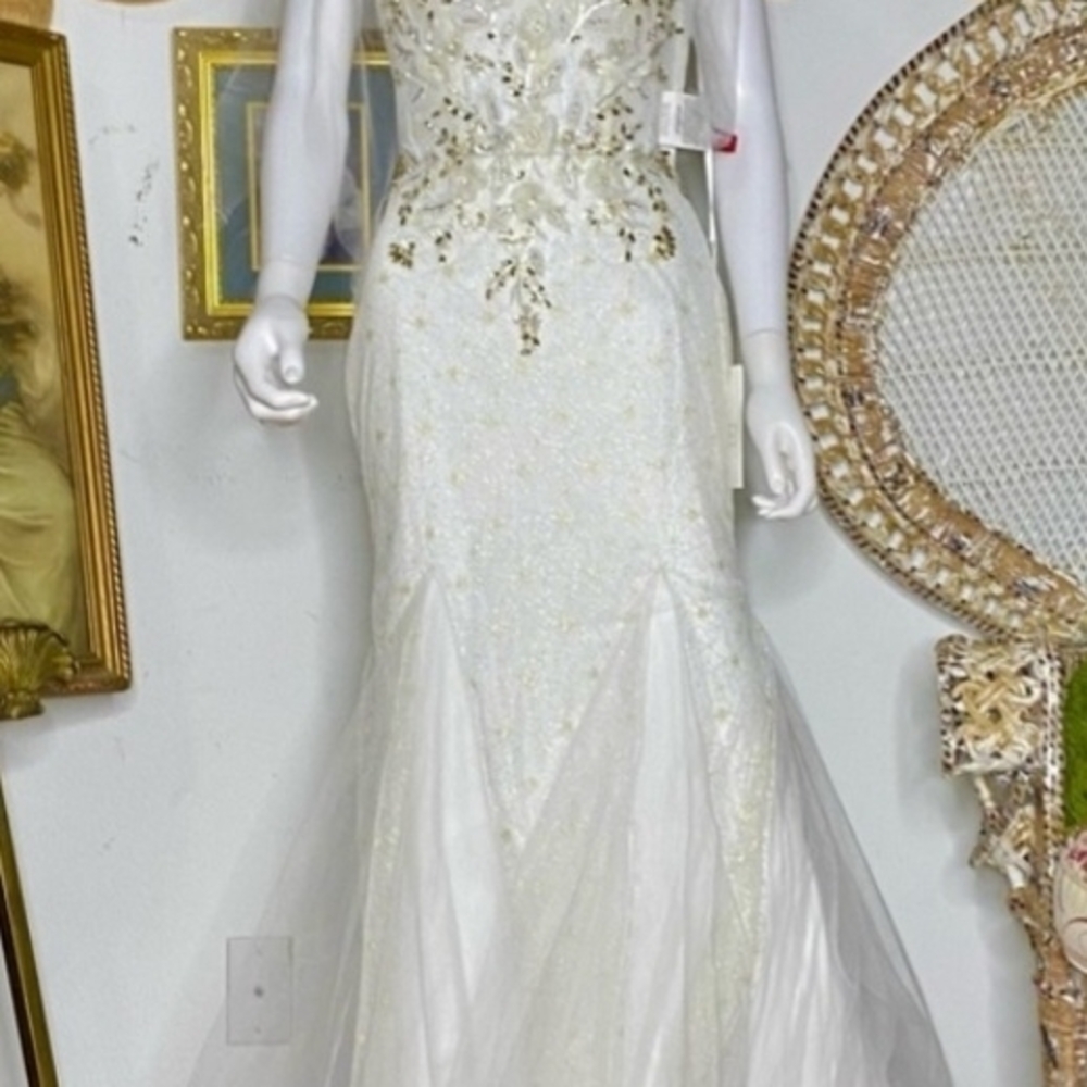 NWT Mac Duggal 50666 Elegant White Floral Embellished Gown - Picture 5 of 5